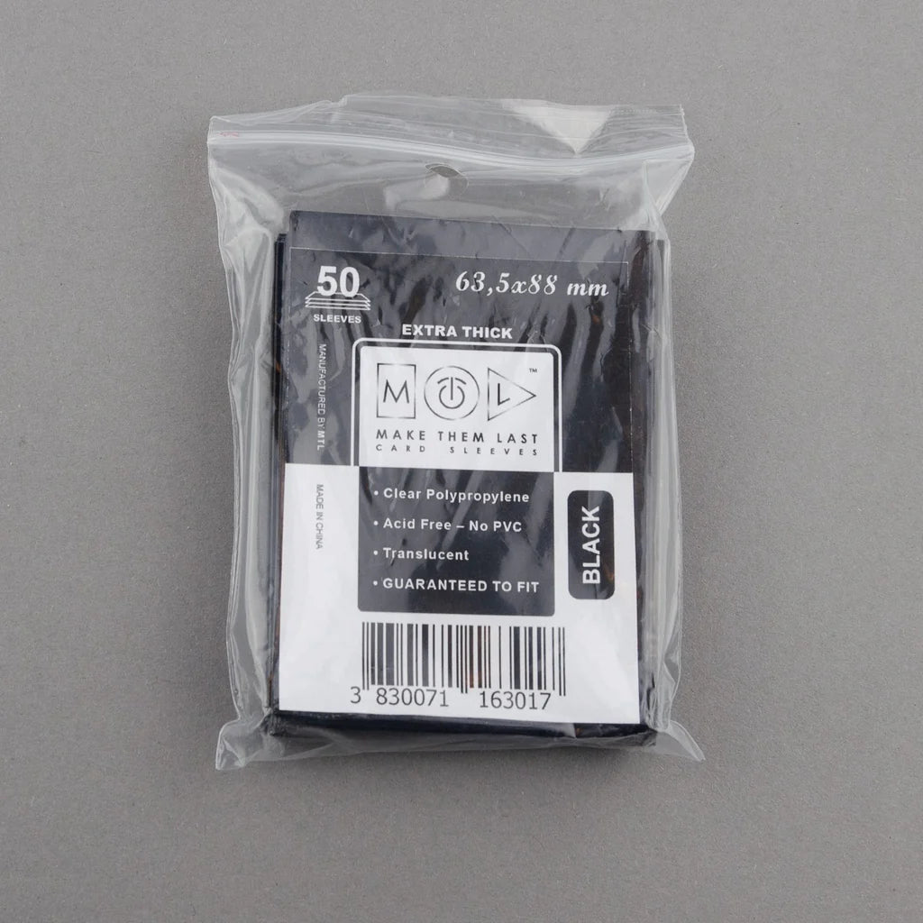 MTL Extra Thick Black Sleeves 63,5x88mm (50)